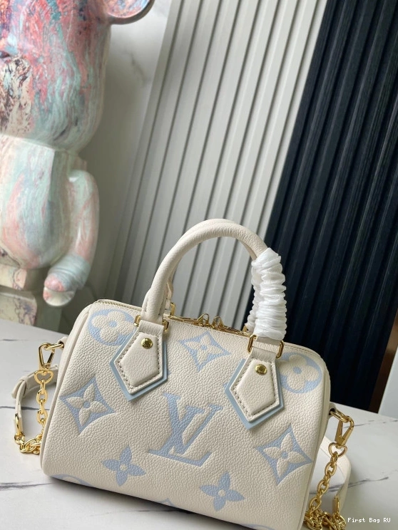 First bag LOUIS VUITTON BANDOULIÈRE SPEEDY 20 0707